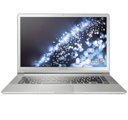 Samsung NP900X4D Series laptop