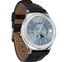 Samsung Gear S2 Classic Platinum SM R7320WD smartwatch
